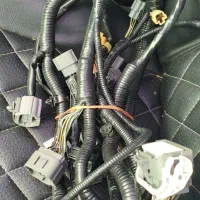 چراغ عقب اسپرت و طبق مزدا 3 و سیم‌کشی موتور مزدا3