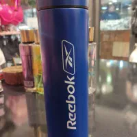 فلاسک‌های REEBOK دیجیتال نصف قیمت رنگ ابی و صورتی