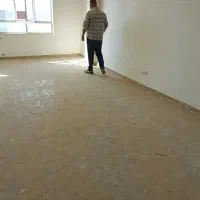 واحد اداری در بازار آهن باغمعروف