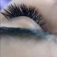 اکستنشن و کاشت مژه