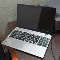 لپ تاپ توشیبا i5