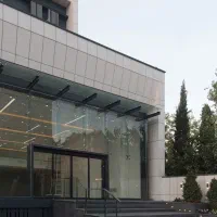 ۴۰۰ متر تجاری فلت در فرمانیه / تمامی مشاغل