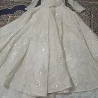 لباس عروس در حد نو