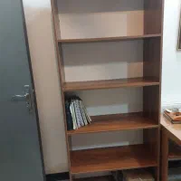 کتابخانه چوبی