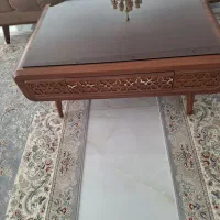 میز وسط مبلی با سه تا عسلی با شیشه