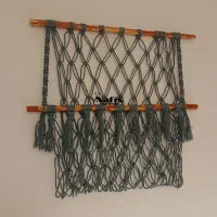 نگهدارنده عروسک|اسباب‌بازی بچه|نیشابور, شهرک ولیعصر|دیوار