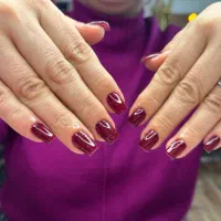 استخدام ناخنکار مسلط  استخدام آرایشگر