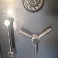 قفلساز .کلیدساز . کلید سازی.قفل سازی گاوصندوق