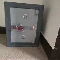 گاوصندوق متوسط