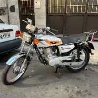 هندا ۱۲۵ کبیر مدل ۹۴ کاربرات در حد