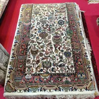 قالیچه زیرخاکی یا کاسه کوزه کاشمر مارک دار