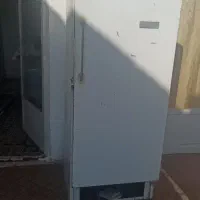 یخچال قدیمی سالم