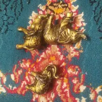 مجسمه برنجی