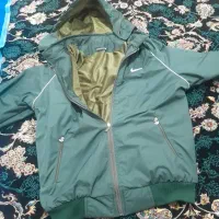 کاپشن|لباس|ازنا, |دیوار