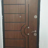 آپادانا-بر-خیابان-اصلی