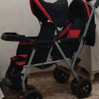کالسکه دو قلو