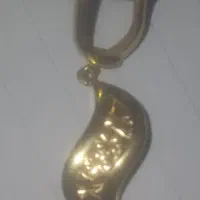 یک لنگه گوشواره گم شده