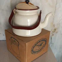 کتری لعابی آکبند