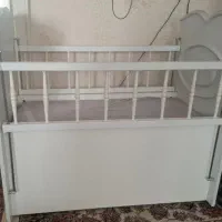 کاملا نو تخت کودک