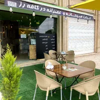 آشپز کافه صبحانه