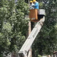 اجاره جرثقیل بالابر تلسکوپی