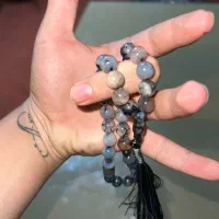 تسبیح عقیق سنگ اصلی|کلکسیون اشیاء عتیقه|اردبیل, |دیوار