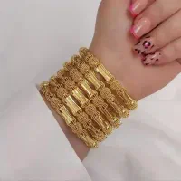 تک پوش و النگو|بدلیجات|بهار, |دیوار