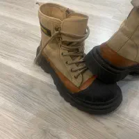 بوت خارجی|کیف، کفش، کمربند|لاهیجان, شیشه گران|دیوار