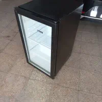 یخچال ویترینی ۵فوت شوکیس شیشه ای کوچک هتلی مینی
