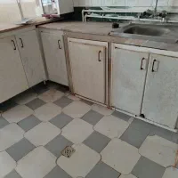 کابینت فلزی  سالم و تمیز