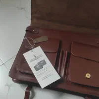 کیف رسمی دستی مردانه تمام چرم برند شهر چرم آکبند