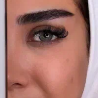 تار به تار بدون جراحی در کیلینیک کاشت مو ابرو