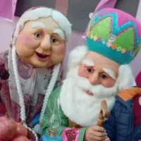 استخدام نیروی عروسک گردان