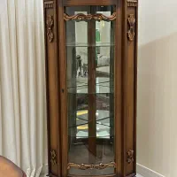 بوفه کاملا سالم تمام چوب