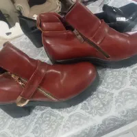 کفش ونیم بوت ۳۹  ۴۰|کیف، کفش، کمربند|خمینی‌شهر, |دیوار