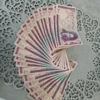 اسکناس ۱۰۰ ریالی قدیمی