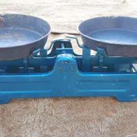 ترازو قدیمی سالم