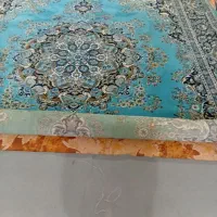 دوعدد فرش|فرش|ایوان, |دیوار