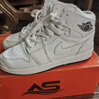 کفش کتونی