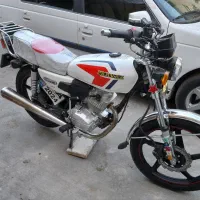 موتور ۲۰۰ لیفان سفید|موتورسیکلت|نهاوند, |دیوار