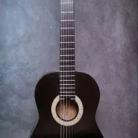 گیتار دست ساز تمام چوب