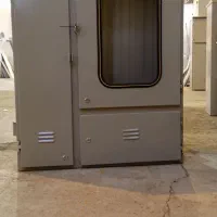 استخدام در تابلوسازی