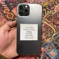 ایفون ۱۲ پرومکس