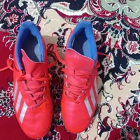 کفش adidas اصل اورجینال شماره 39|کیف، کفش، کمربند|اصفهان, کوی امام جعفر صادق|دیوار