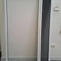 پنجره آلمینیومی پلیسه دار