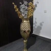 گلدون نو با شش شاخه گل با شش ریسه