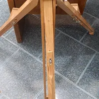 سه پایه چوبی نقاشی
