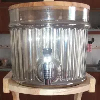 سرویس نوشیدنی و بستنی خوری