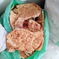 سیصدکیلونون خشک دارم بدون کپک|عمدهفروشی|آبکوه, |دیوار