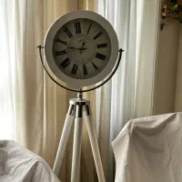 به یک خانم جهت امور منزل نیازمندم